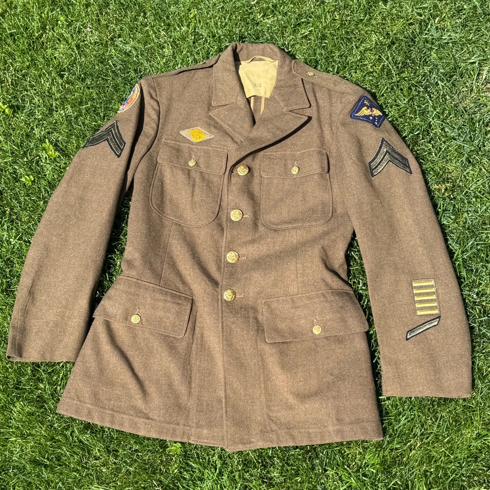 WWII 1942 Named US Army Air Forces Service Coat 38R Wool Serge 13th AAF Corporal